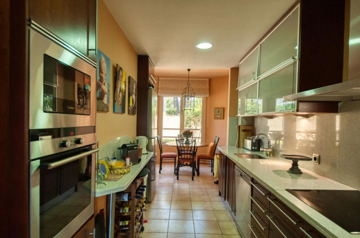 Venta de piso en Barrio Sierra Blanca, Marbella
photo 5