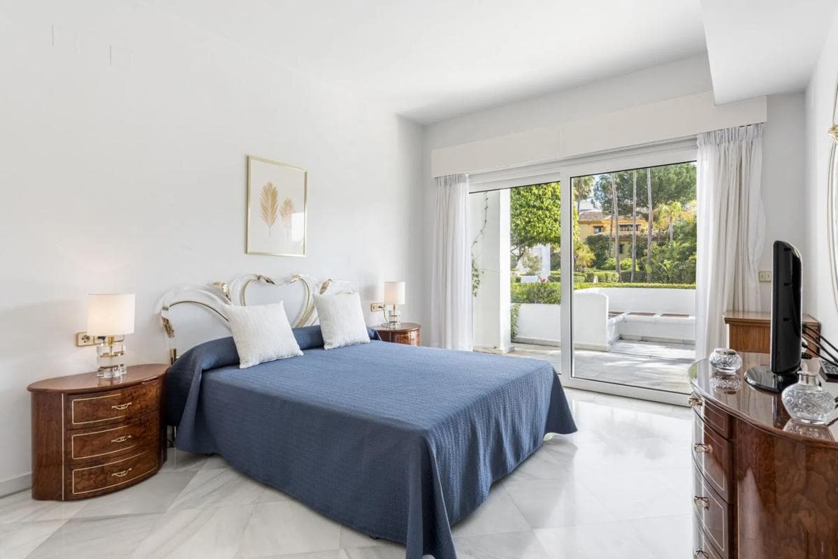 Venta de piso en Barrio La Carolina-Guadalpín, Marbella
photo 5