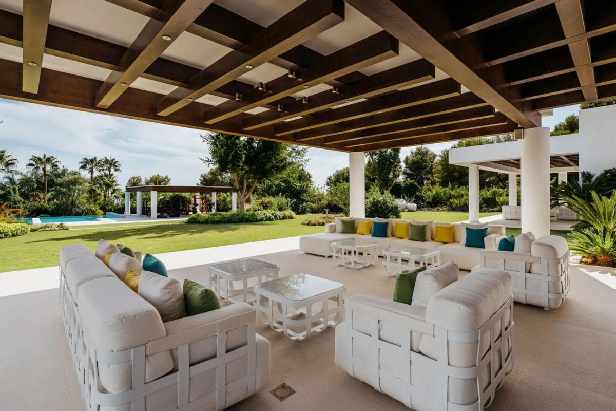 Venta de chalet independiente en Calle Sierra Blanca, Marbella
photo 2
