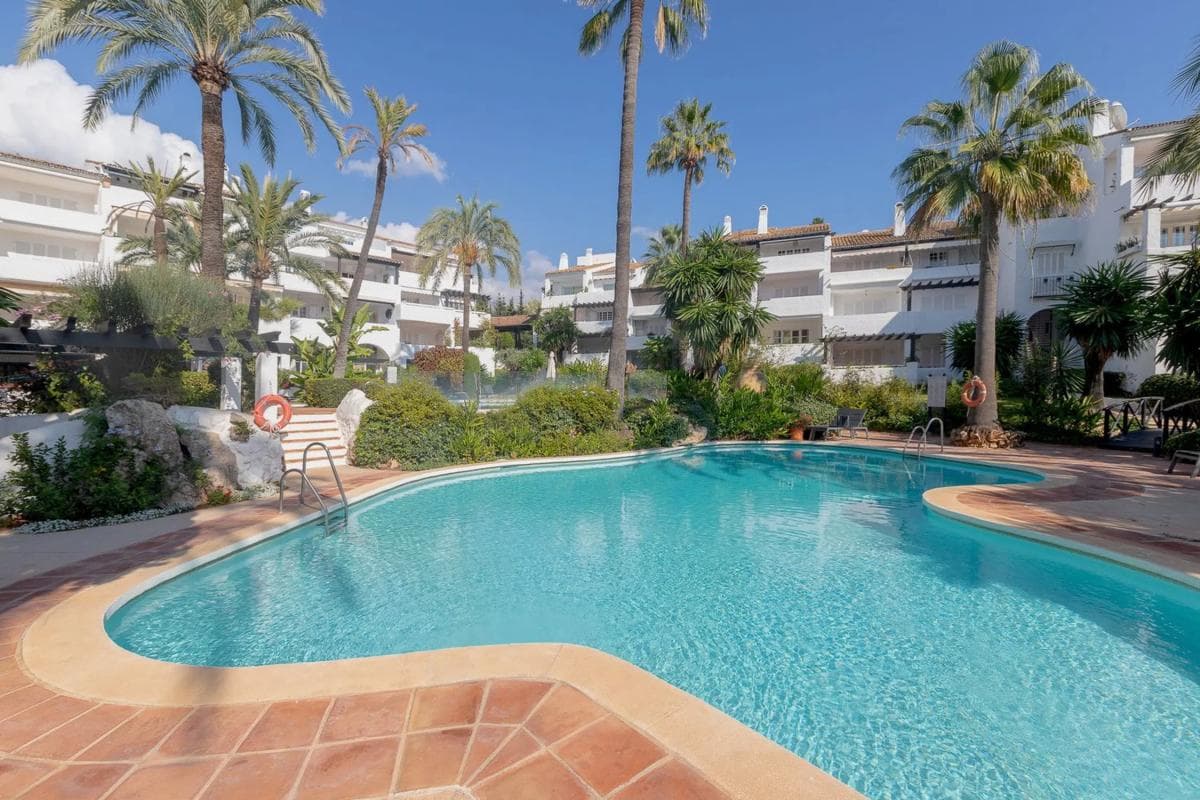 Venta de piso en Barrio Puente Romano, Marbella
photo 2