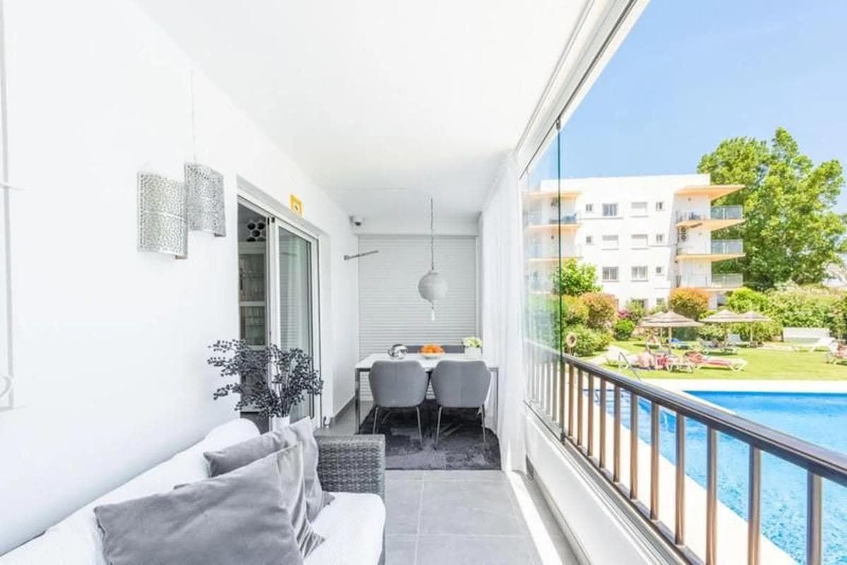 Sale of apartment in Calle Marqués de Ivanrey s/n, Marbella
photo 3