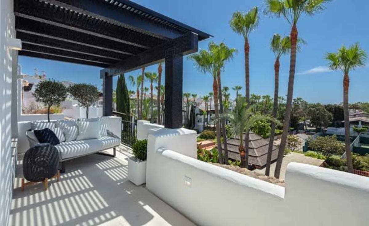 Sale of apartment in Puente Romano s/n, Marbella
photo 2