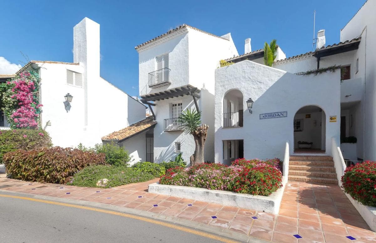 Sale of apartment in Puente Romano, 2, Marbella
photo 2