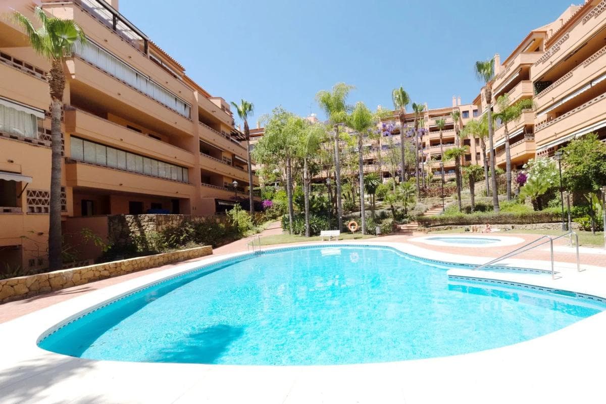 Sprzedaż mieszkania w Avenida Conde Rudi, 2, Marbella
photo 2
