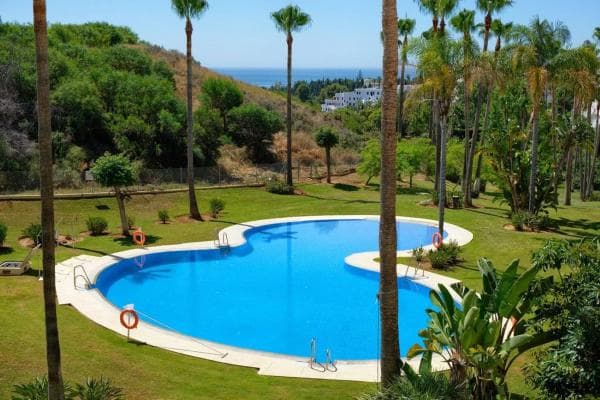 Piso en venta en Calle Sierra de Cazorla, Marbella
thumbnail 1