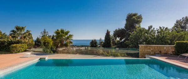 Chalet independiente en venta en Barrio Puente Romano, Marbella
thumbnail 1