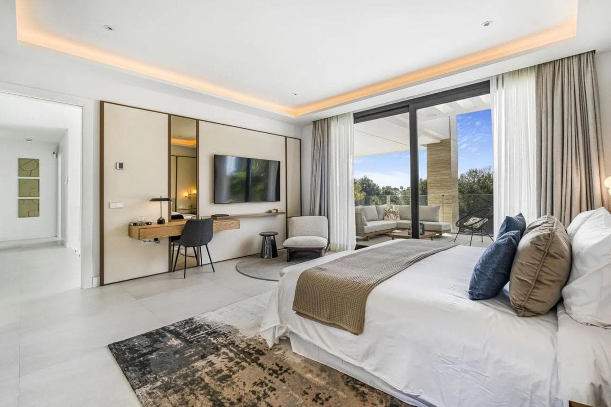 Venta de chalet independiente en Poligono URPNG9, 132, Marbella
photo 4