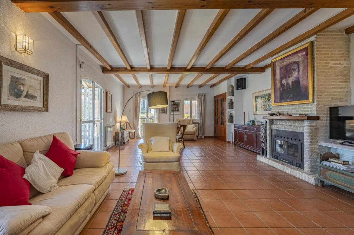 Venta de chalet independiente en Calle Utrillo, 3, Marbella
photo 3