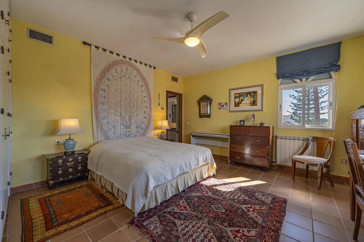 Venta de chalet independiente en Calle Utrillo, 3, Marbella
photo 5