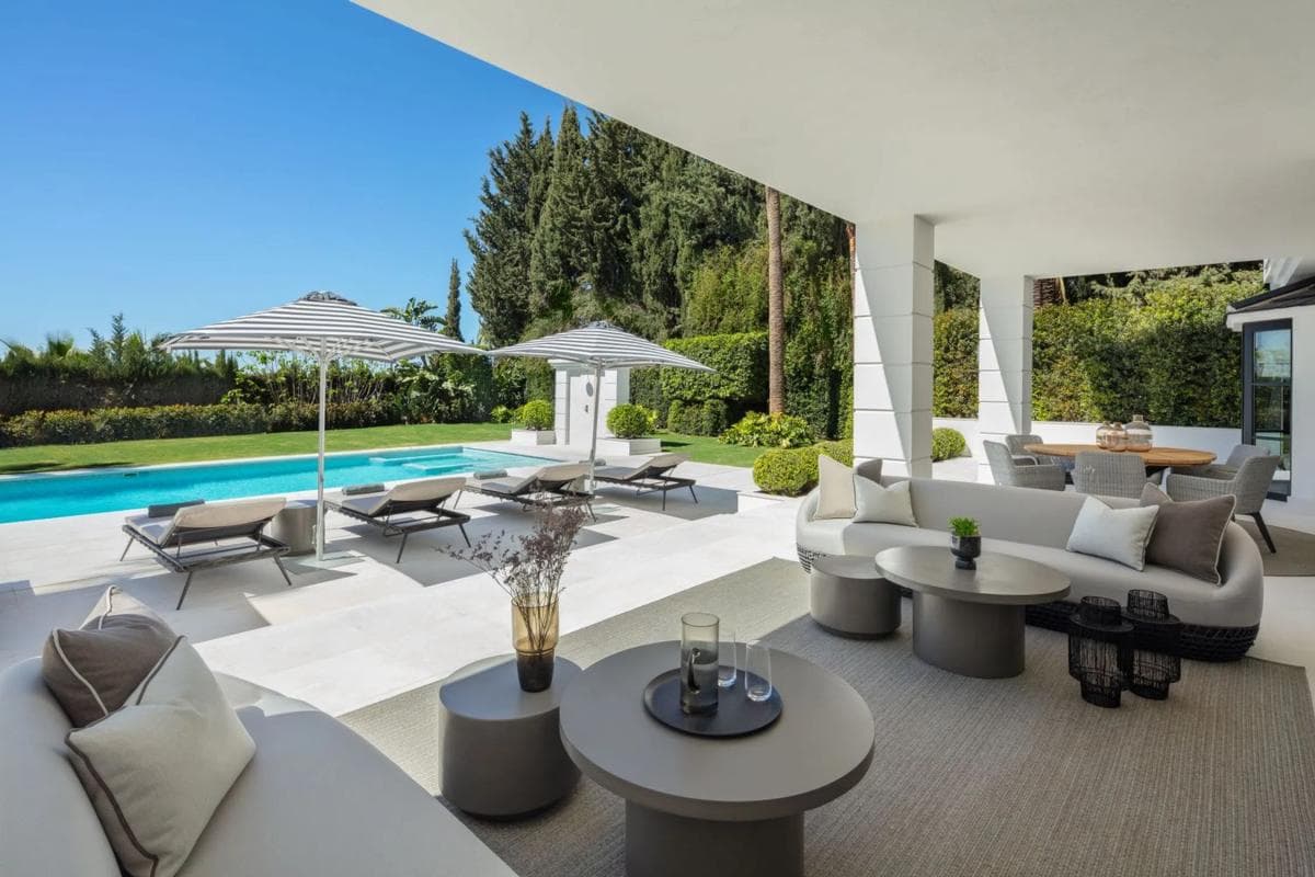 Venta de chalet independiente en Barrio Sierra Blanca, Marbella
photo 5