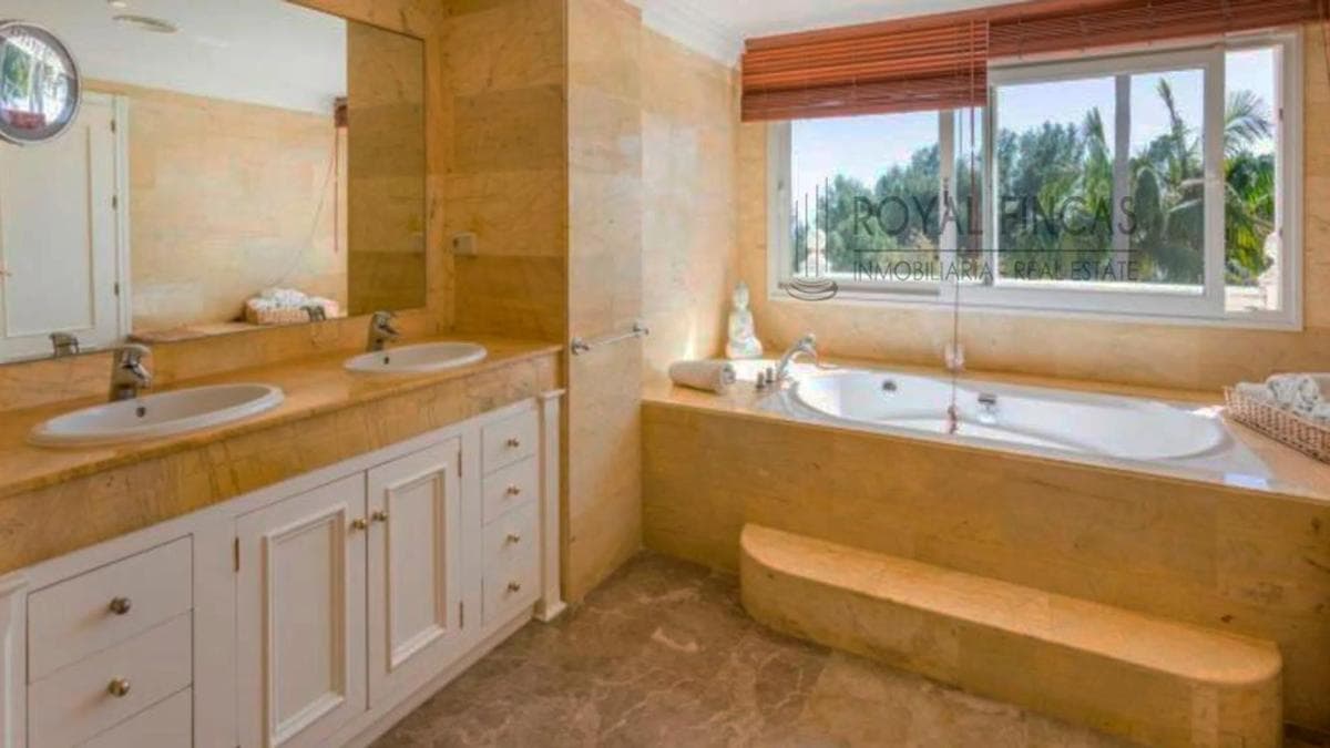 Venta de chalet independiente en Nagüeles-Milla de Oro, Marbella s/n, Marbella
photo 2