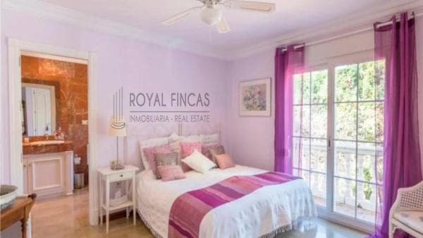 Chalet independiente en venta en Nagüeles-Milla de Oro, Marbella s/n, Marbella
thumbnail 2