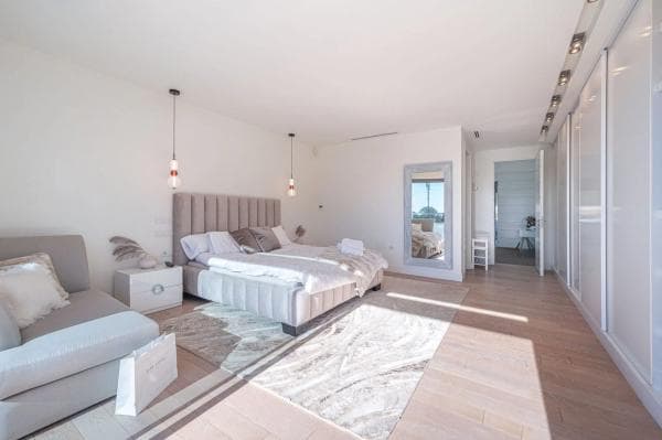 Chalet independiente en venta en Barrio Nagüeles, Marbella
thumbnail 2