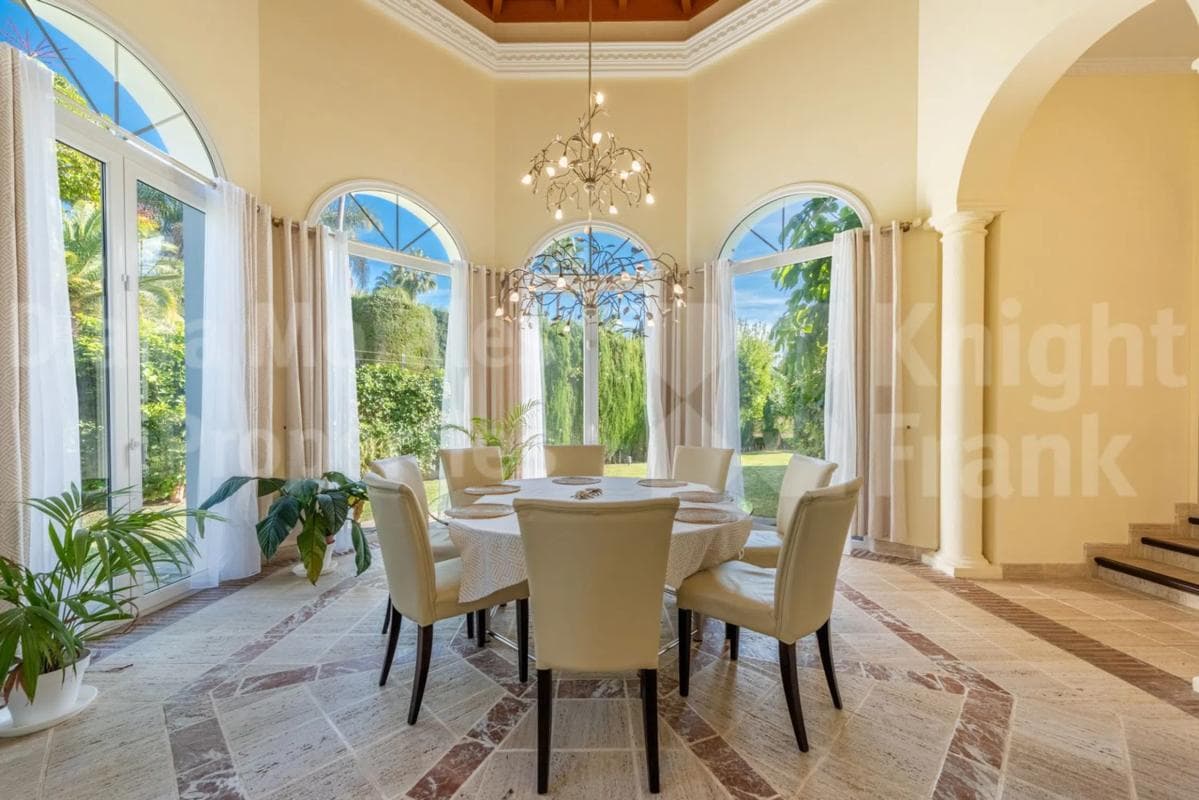 Sale of independent chalet in Barrio Puente Romano, Marbella
photo 5