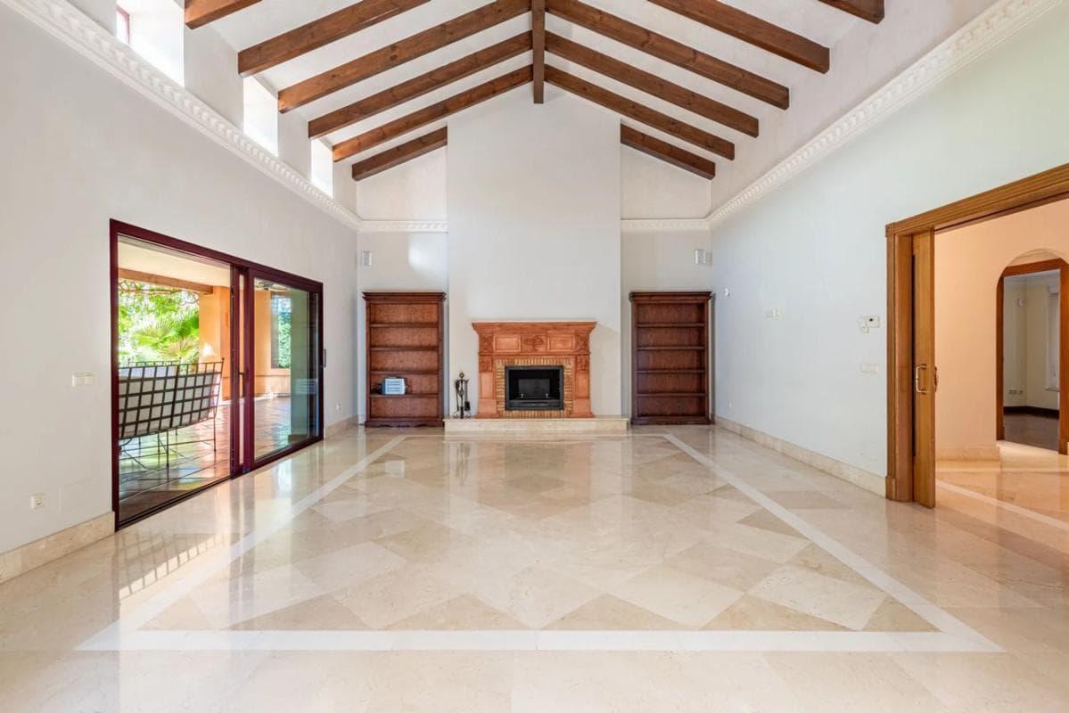 Venta de chalet independiente en Barrio Sierra Blanca, Marbella
photo 4