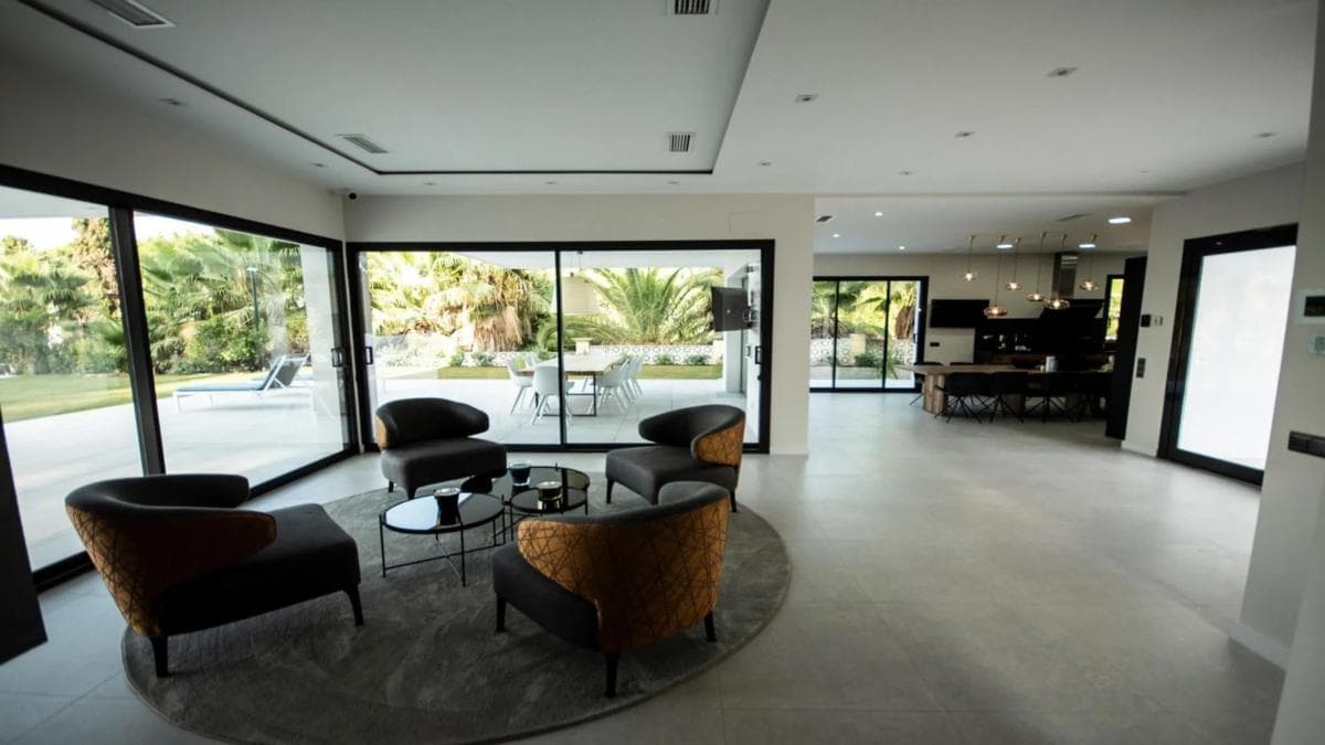 Venta de chalet independiente en Barrio Nagüeles, Marbella
photo 3