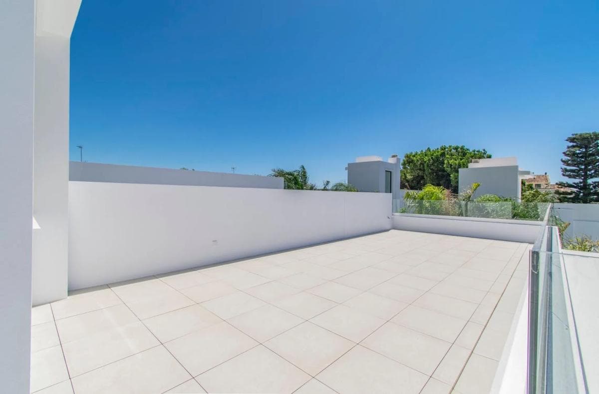 Venta de chalet independiente en Calle Juan Chinchilla, Marbella
photo 5