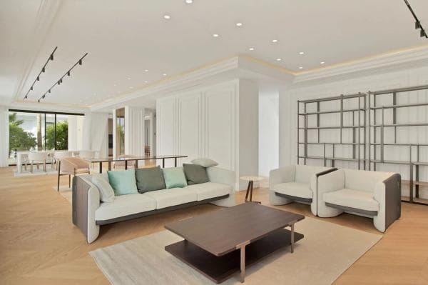 Chalet independiente en venta en Calle Sierra Cazorla, 1, Marbella
thumbnail 2
