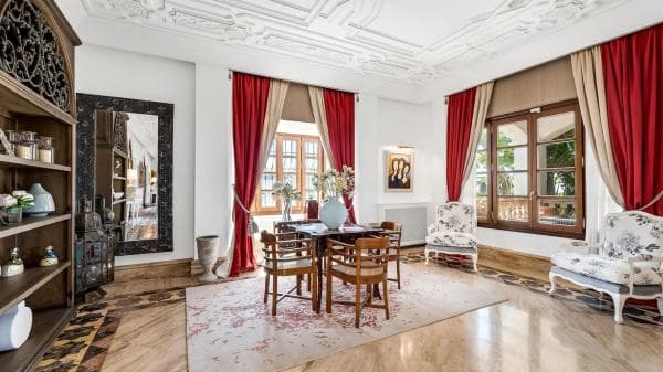 Chalet independiente en venta en Calle Vivaldi, Marbella
thumbnail 1