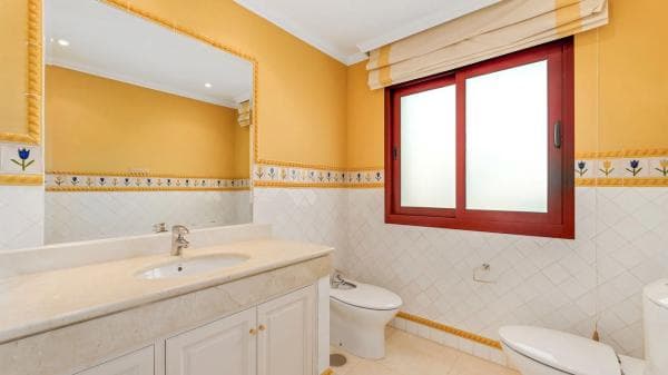 Chalet independiente en venta en Arrabal la Virginia, Marbella
thumbnail 2