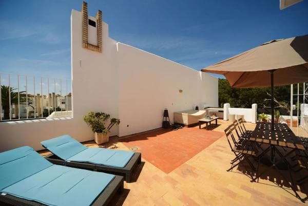 Piso en venta en Barrio Aloha, Marbella
photo 1
