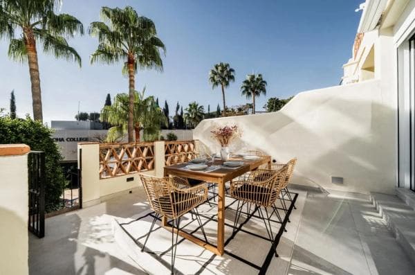 Chalet adosado en venta en Barrio Aloha , Marbella photo 1