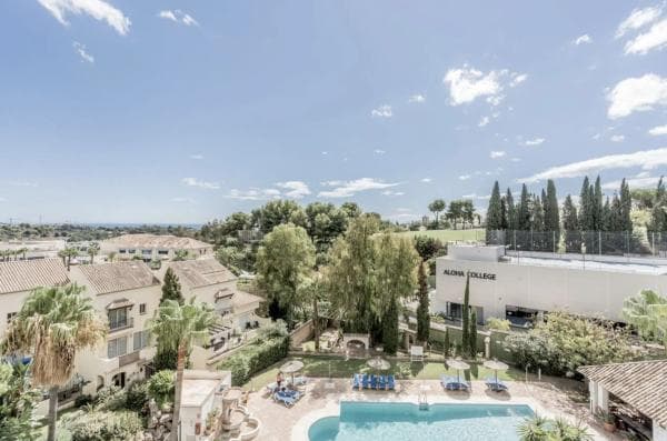 Дуплекс на продажу в Barrio Aloha, Марбелла photo 1