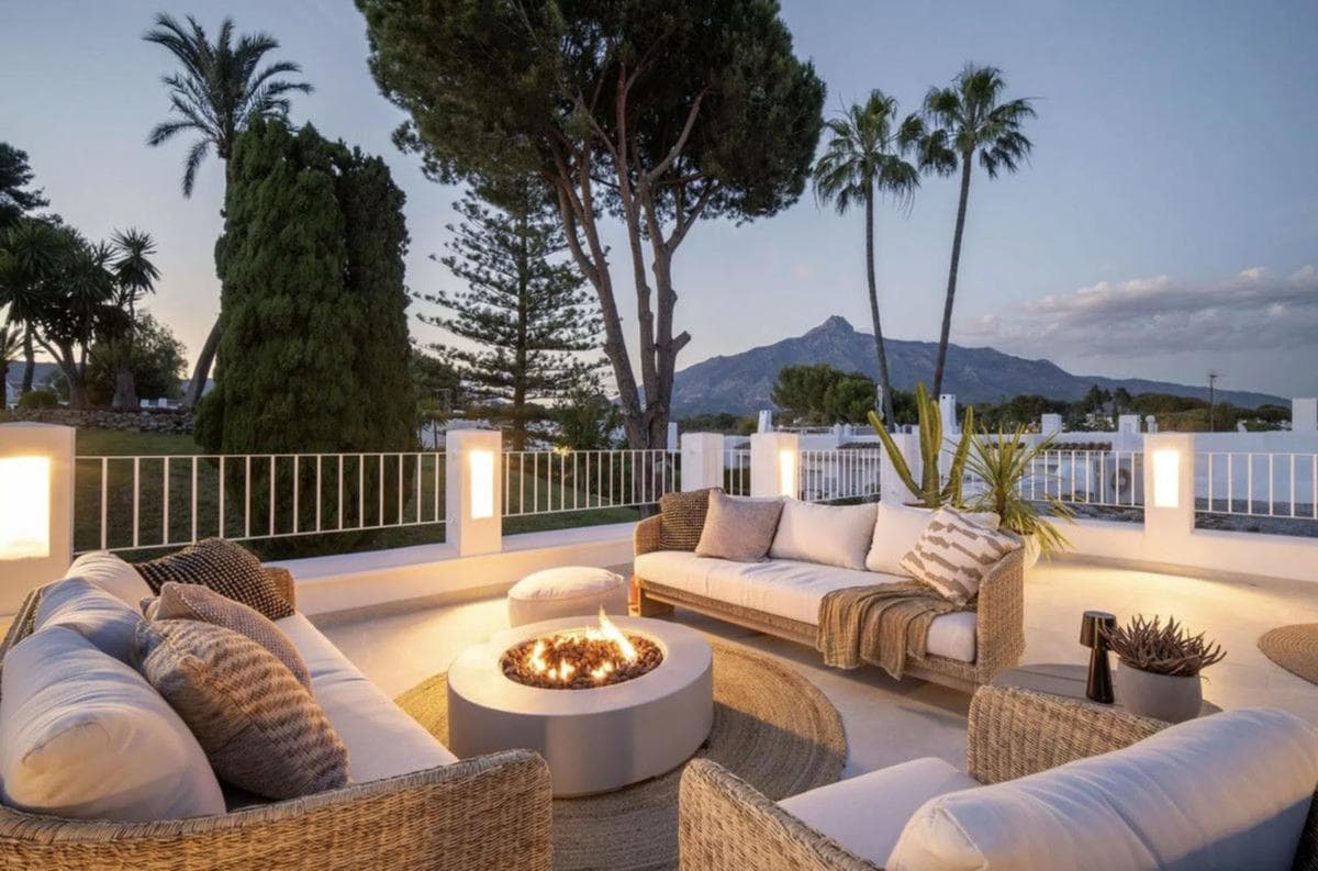 Venta de chalet adosado en Avenida Valle del Golf , Marbella photo 5