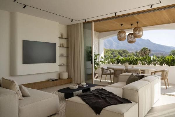 Chalet adosado en venta en Avenida del Norte , Marbella thumbnail 1