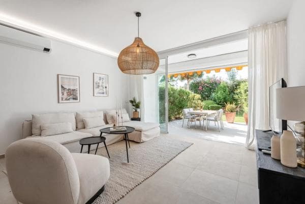 Terraced house for sale at Barrio Aloha , Marbella photo 1