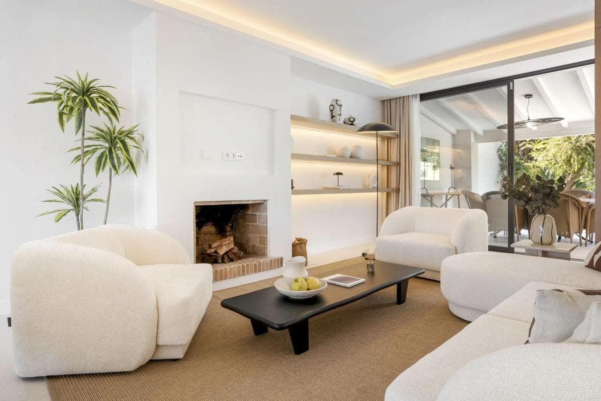 Venta de chalet adosado en Barrio Aloha , Marbella photo 5