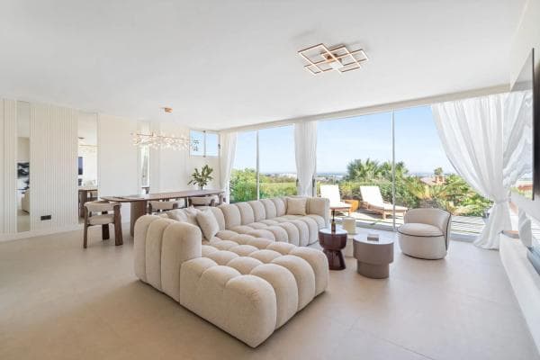 Piso en venta en Calle de las Torres, 26, Marbella
photo 1