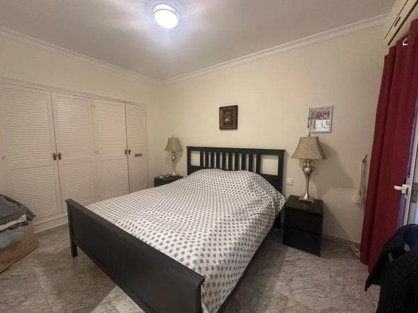 Chalet adosado en venta en Barrio Aloha , Marbella thumbnail 2