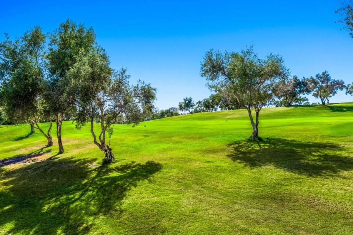 Venta de chalet adosado en Urbanización los Olivos I, 5 , Marbella photo 4