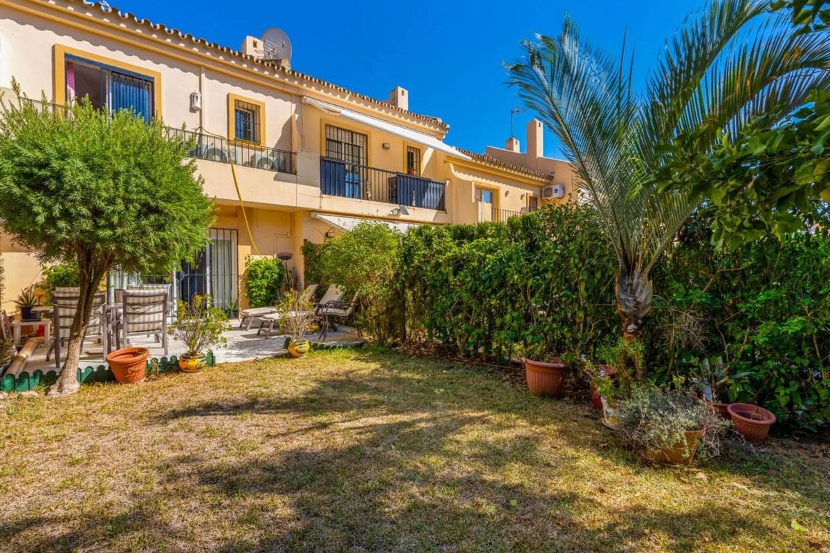 Venta de chalet adosado en Urbanización los Olivos I, 5 , Marbella photo 5