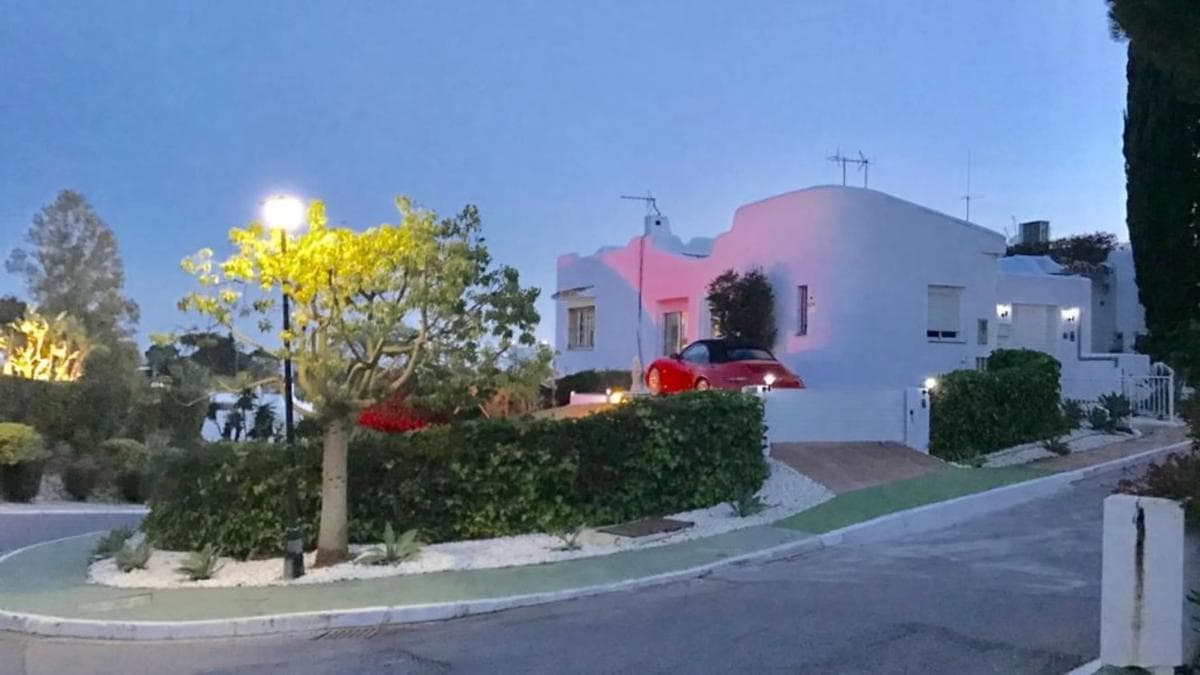 Venta de chalet adosado en Barrio Aloha , Marbella photo 4