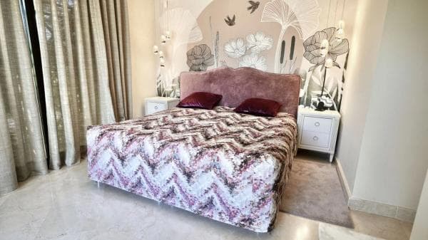 Piso en venta en Calle las Aguilas, Marbella
photo 1