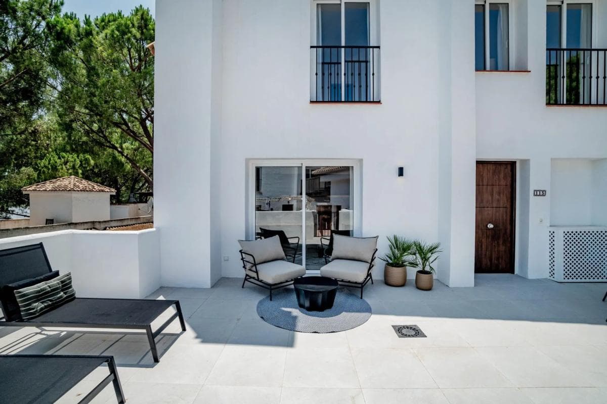 Venta de duplex en Urbanización Los Pinos de Aloha, Marbella photo 4
