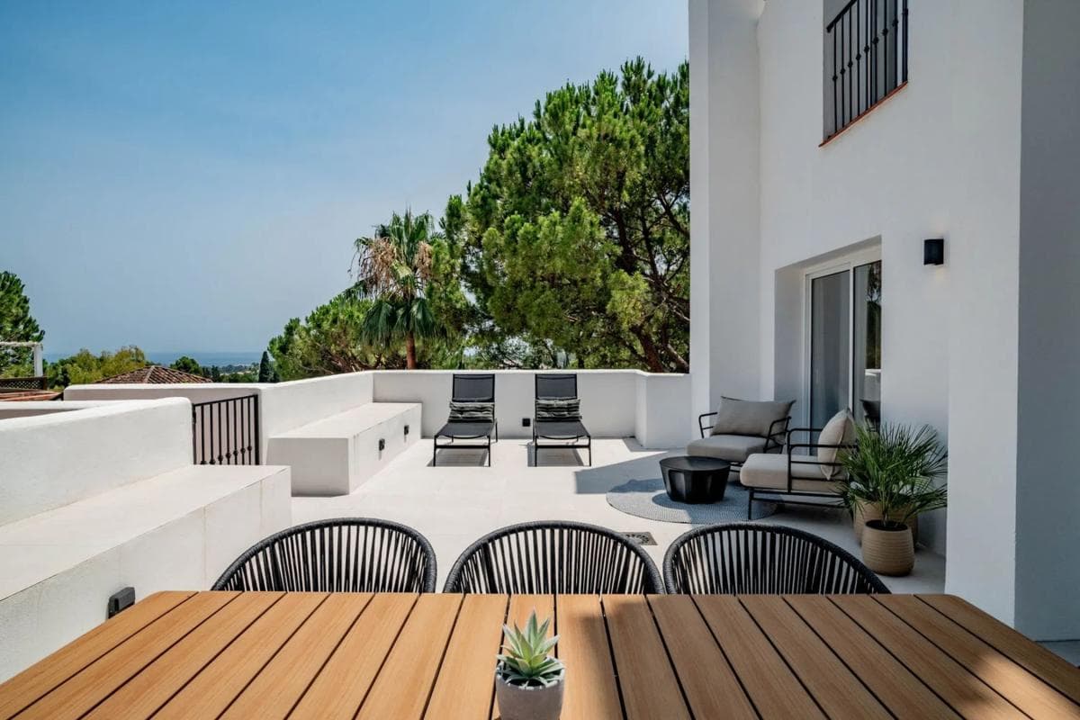 Venta de duplex en Urbanización Los Pinos de Aloha, Marbella photo 5
