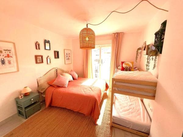 Chalet adosado en venta en CL ALFARNATEJO-NARANJOS MARB , Marbella thumbnail 1