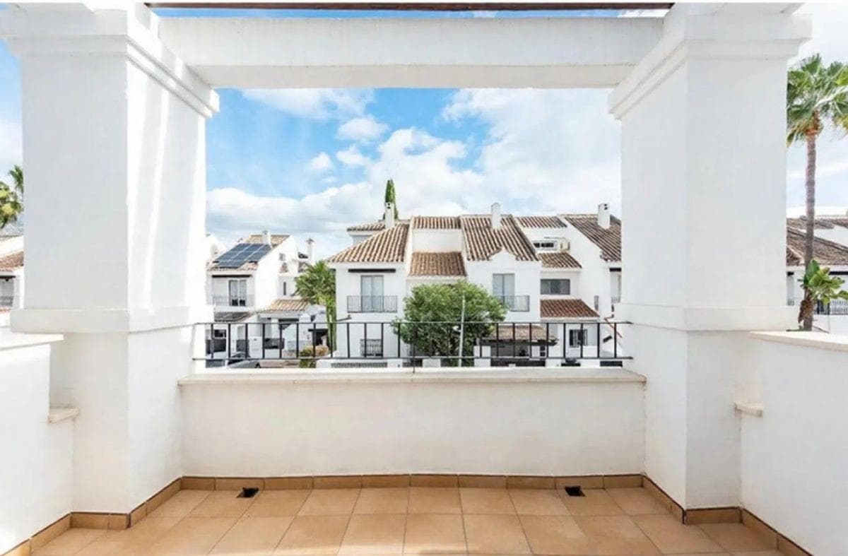Продажа таунхауса в Urbanización Los Naranjos de Marbella , Марбелла photo 4