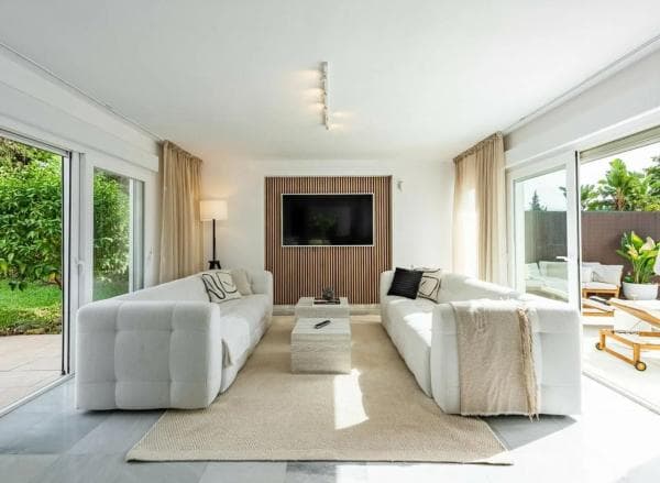 Chalet independiente en venta en Camino del Ángel, Marbella
photo 1