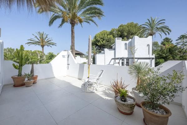 Chalet independiente en venta en Arrabal Judía, 5 D, Marbella
photo 1