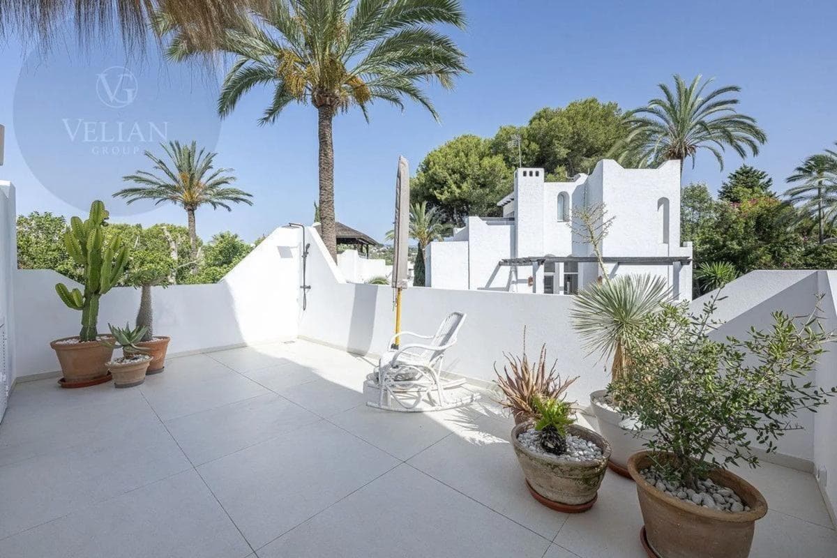 Venta de chalet independiente en Nueva andalucia, Marbella
photo 3