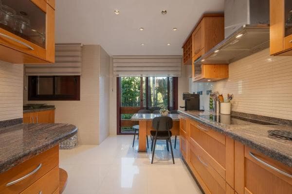 Piso en venta en Avenida Avenue Príncipe Salman s/n, Marbella
thumbnail 2