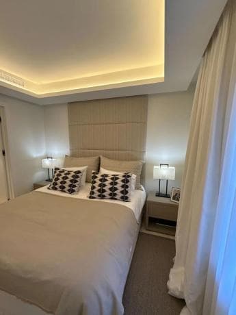 Piso en venta en Barrio La Dama de Noche-La Alzambra, Marbella
thumbnail 2
