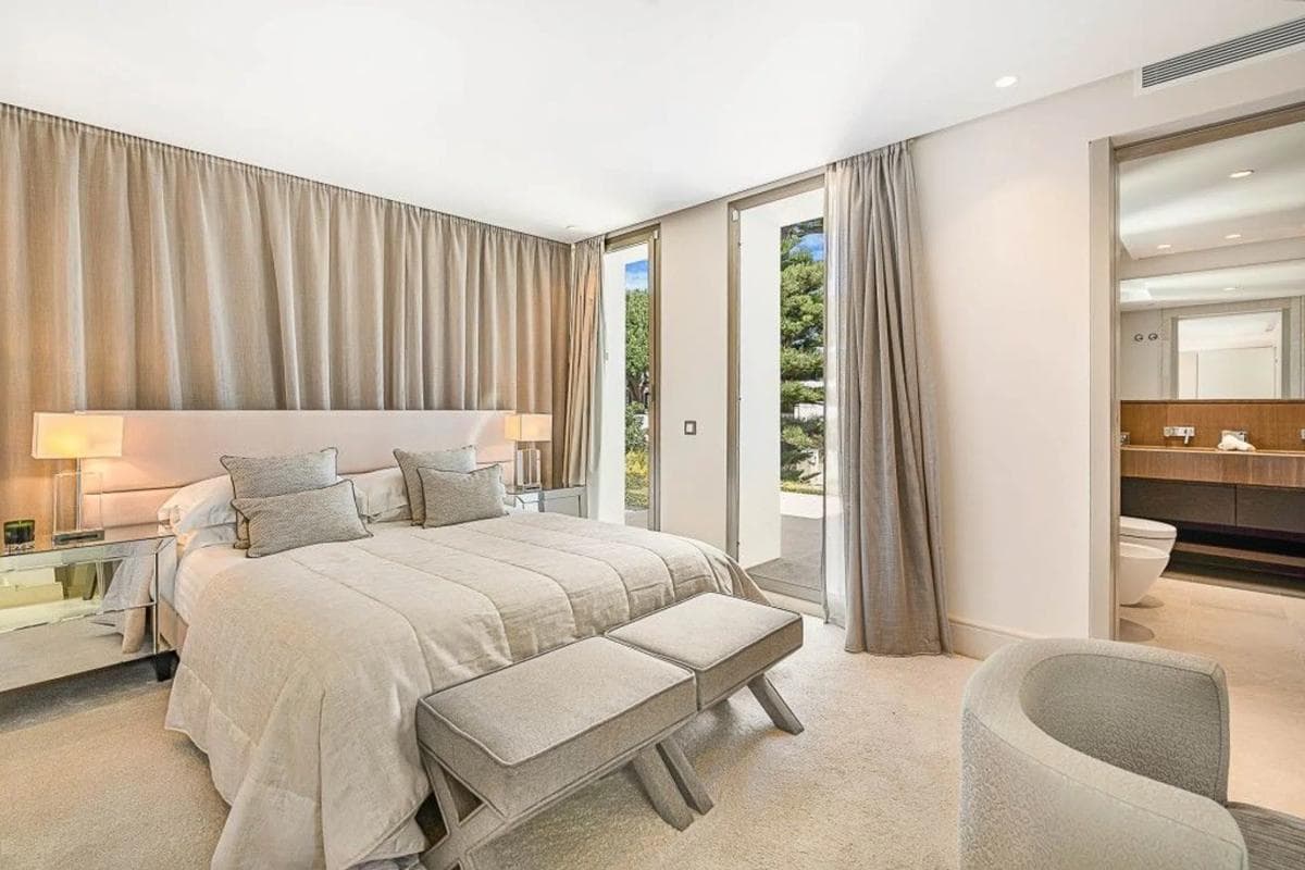 Venta de chalet independiente en Barrio La Dama de Noche-La Alzambra, Marbella
photo 4