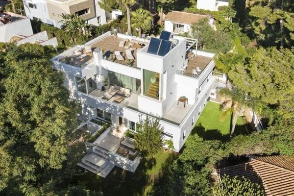 Chalet independiente en venta en Nueva andalucia, Marbella
photo 1