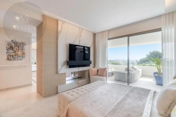 Chalet independiente en venta en Nueva andalucia, Marbella
thumbnail 1