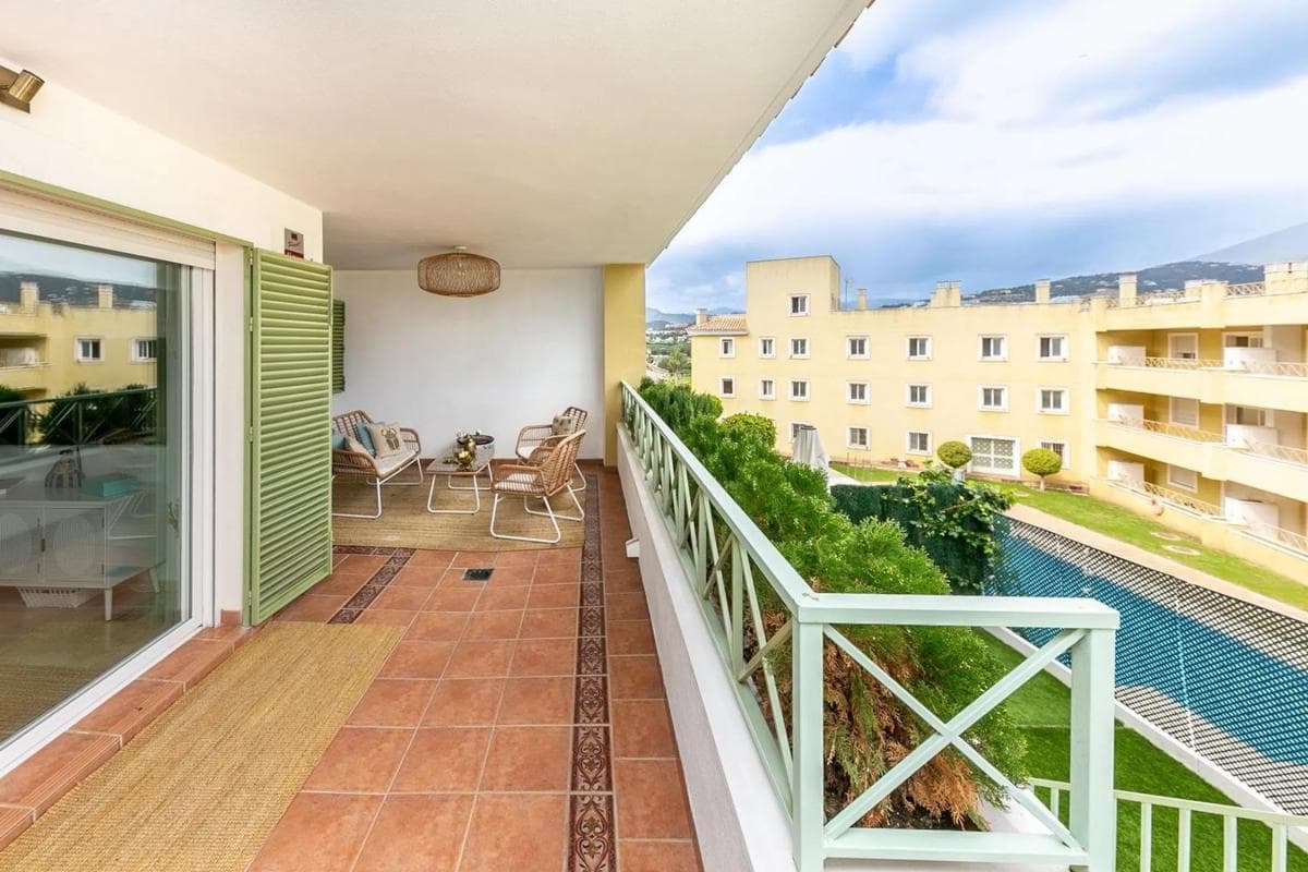 Продажа квартиры на Avenida Calderón de la Barca, 75, Марбелла
photo 3